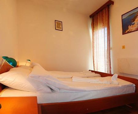 Apartman Lili Vrnjačka Banja Kültér fotó